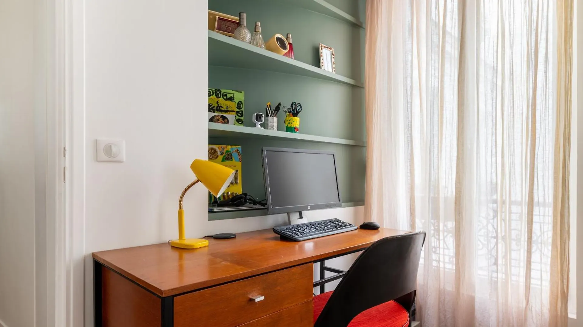 Spacious And Elegant 3bd Apartmentrochechouart *