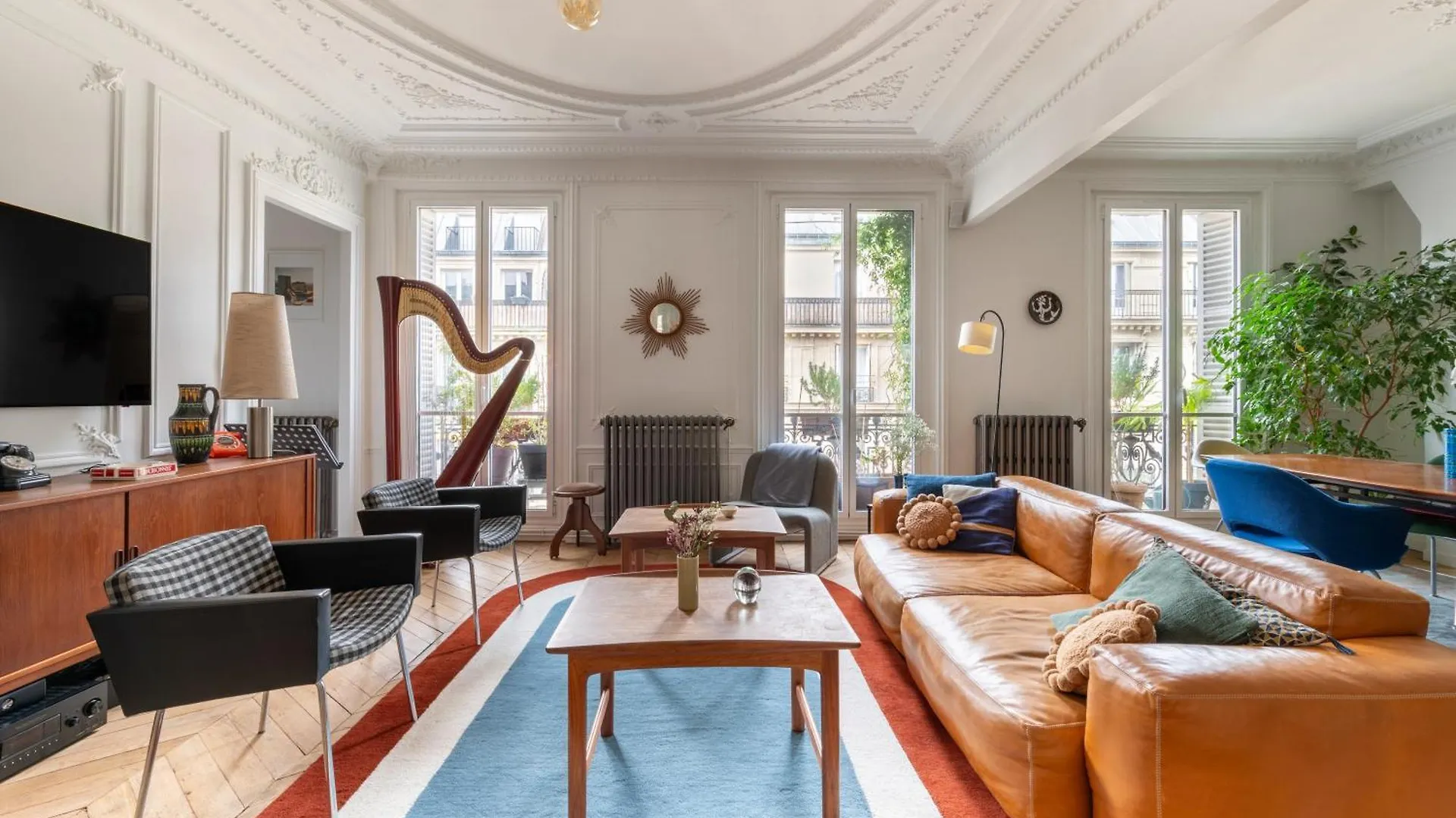Lejlighed Spacious And Elegant 3bd Apartmentrochechouart Paris