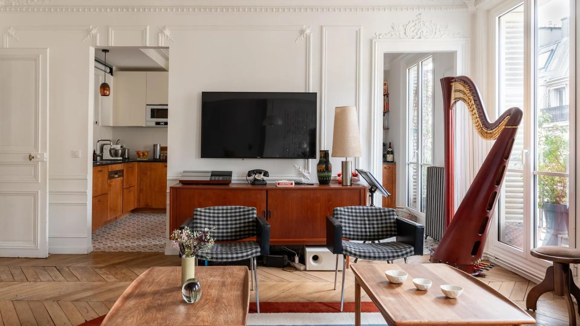 Spacious And Elegant 3bd Apartmentrochechouart *