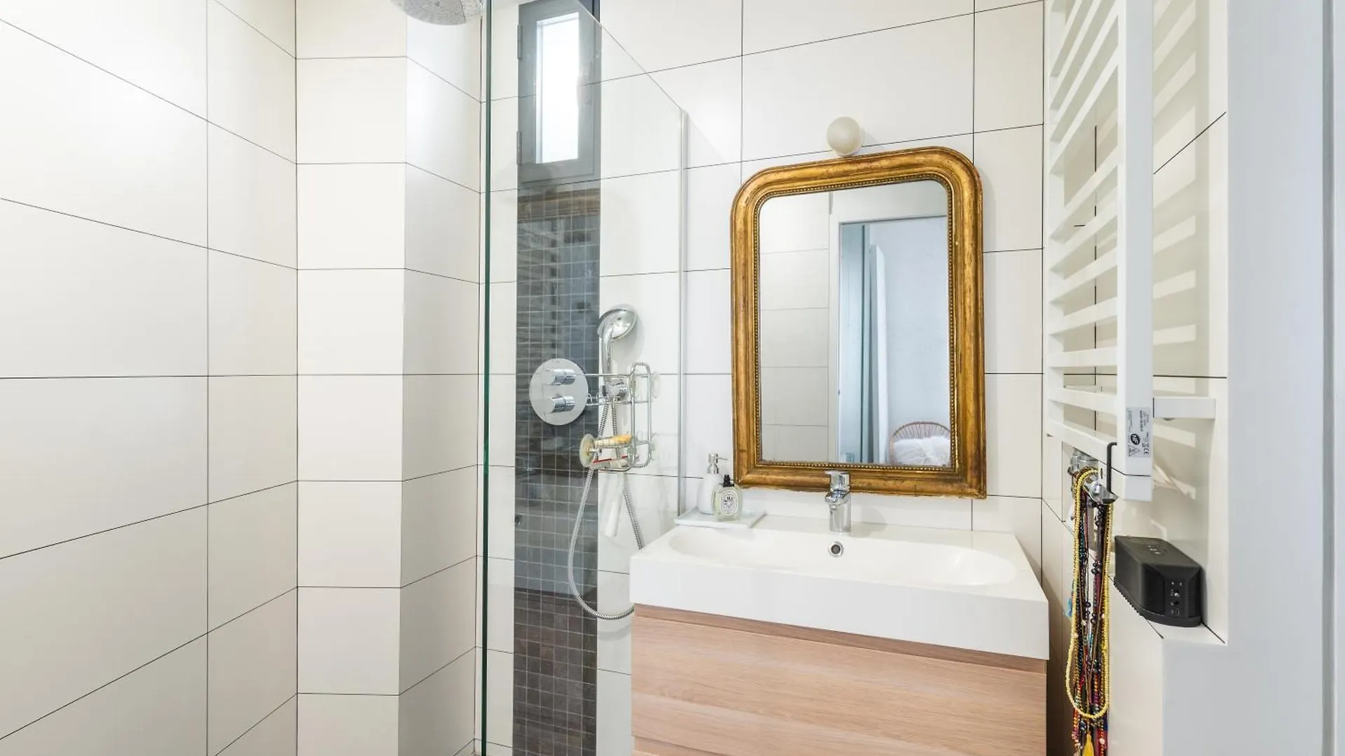 Spacious And Elegant 3bd Apartmentrochechouart Apartment